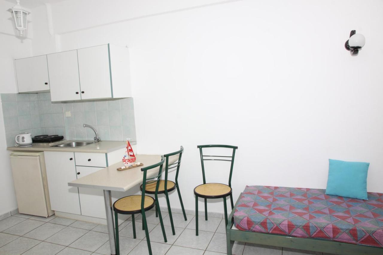 Ilissos Apartments Stalida エクステリア 写真